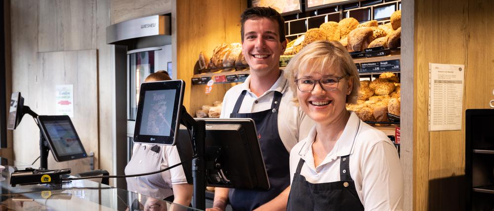Susanne Graner vom Marktcafe Graner in Pankow sucht per Social Media nach Mitarbeitenden und Nachwuchs.