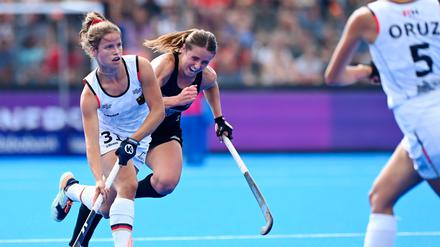 Linnea Weidemann ist eine wichtige Stütze in Deutschlands Verteidigung und ist bekannt für ihre große Ruhe am Ball.