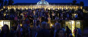  Potsdamer Schlössernacht 2021 im Schlosspark Sanssouci. Potsdam, 21.08.2021 *** Potsdam Palace Night 2021 in Sanssouci Palace Park Potsdam, 21 08 2021 Foto:xT.xBartillax/xFuturexImage