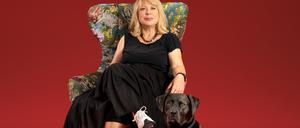 BB Radio Geschäftführerin Katrin Helmschrott mit ihrem Hund Rudi