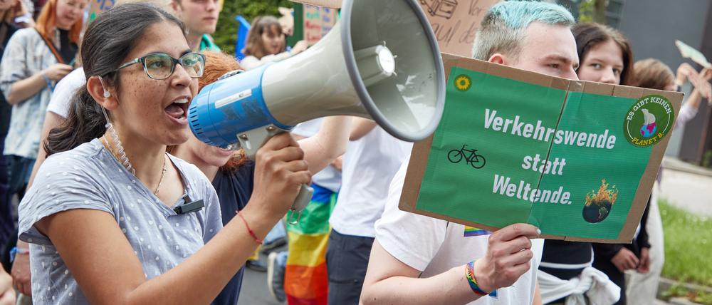 Aktivisten von Fridays for Future bei einer Demonstration