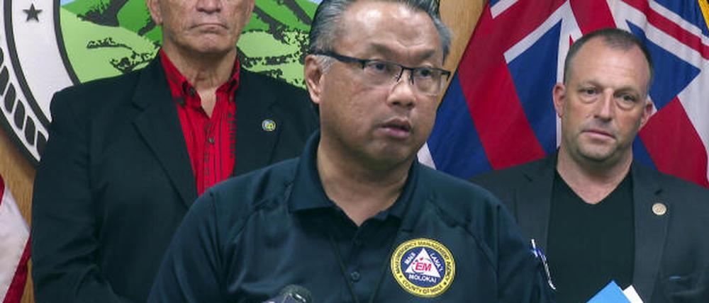 Herman Andaya, Leiter der Katastrophenbehörde auf Maui, während einer Pressekonferenz.