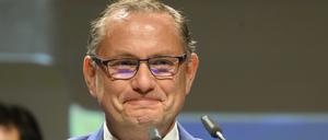 Tino Chrupalla, Bundesvorsitzender der AfD, spricht beim Landesparteitag der AfD Niedersachsen.