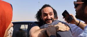 Ägyptens Präsident Abdel Fattah al-Sisi hat einen der prominentesten Oppositionellen des Landes begnadigt.