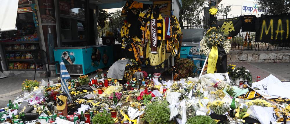 Nach dem Tod eines griechischen Fußballfans darf Dinamo Zagreb bis mindestens zum Ende der Saison bei Auswärtsspielen im Europapokal keine Zuschauer mitbringen (Symbolbild).