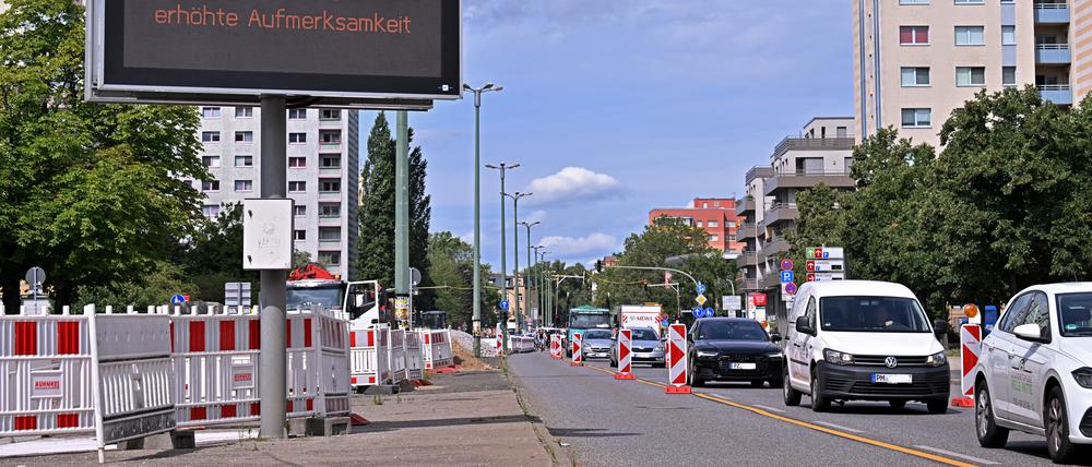 Nicht so breit: Noch bis Freitag ist die Breite Straße auf eine Fahrspur verengt. 