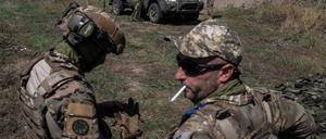 Ukrainische Soldaten nahe der Frontlinie.