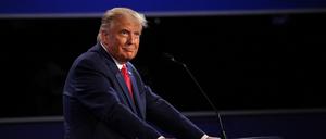 (FILES) US President Donald Trump speaks during the final presidential debate at Belmont University in Nashville, Tennessee, on October 22, 2020. Donald Trump said on August 20, 2023 that he will skip this week's first Republican presidential debate, arguing that Americans know him well and there is no need for a public showdown with his rivals for the White House. (Photo by Brendan Smialowski / AFP)
