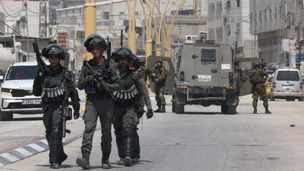 Israelische Soldaten in der Nähe von Hebron im besetzten Westjordanland.