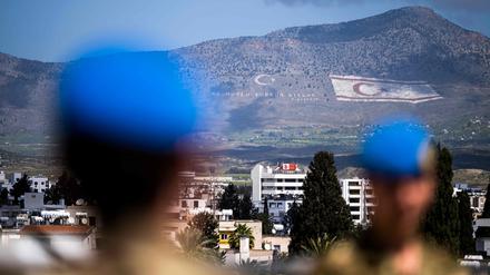 Mitglieder der Friedenstruppe der Vereinten Nationen in Zypern (UNFICYP) aus dem British Household Cavalry Regiment.