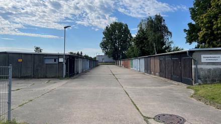 Ehemaliger DDR-Garagenhof Am Mühlenweg 9 F in Ketzin in der Nähe von Potsdam.
