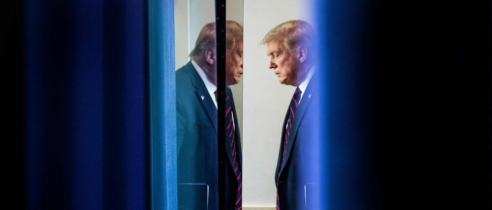 Donald Trump will sich am Donnerstag den Behörden stellen.