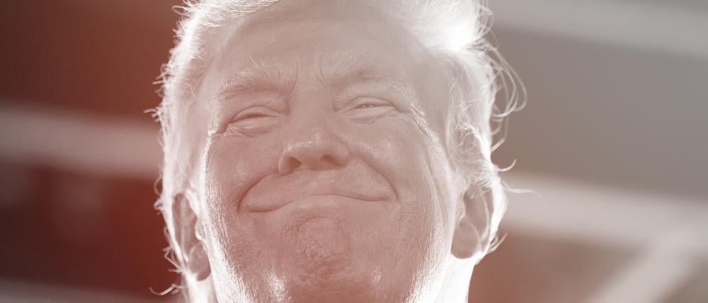 Bei der Debatte wird sich vermutlich alles um Donald Trump drehen, obwohl er selbst gar nicht dabei ist. Er schwänzt die Diskussion und gibt stattdessen bei Twitter ein Interview.