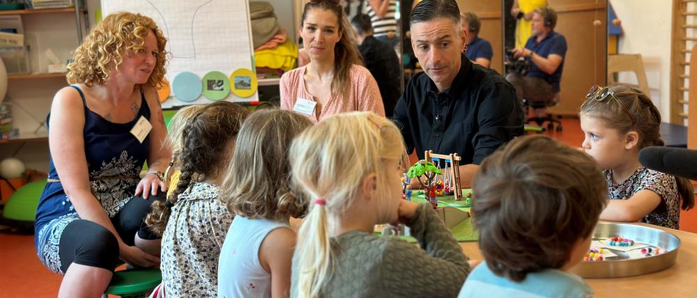 Uwe Adler im Kindergarten Am Volkspark. 