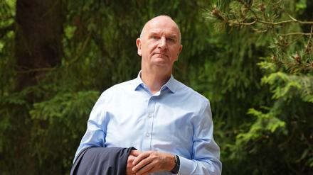 Und jetzt noch die Ärmel hochkrempeln: Dietmar Woidke.