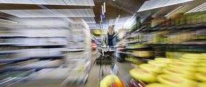 Zu laut, zu voll, zu unübersichtlich: Viele Menschen sind im Supermarkt genervt.