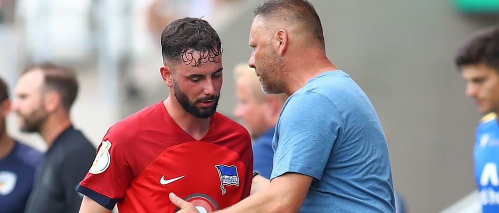 Mach’s gut, Marco. Herthas Trainer Pal Dardai muss künftig auf seinen Kapitän Marco Richter verzichten. 