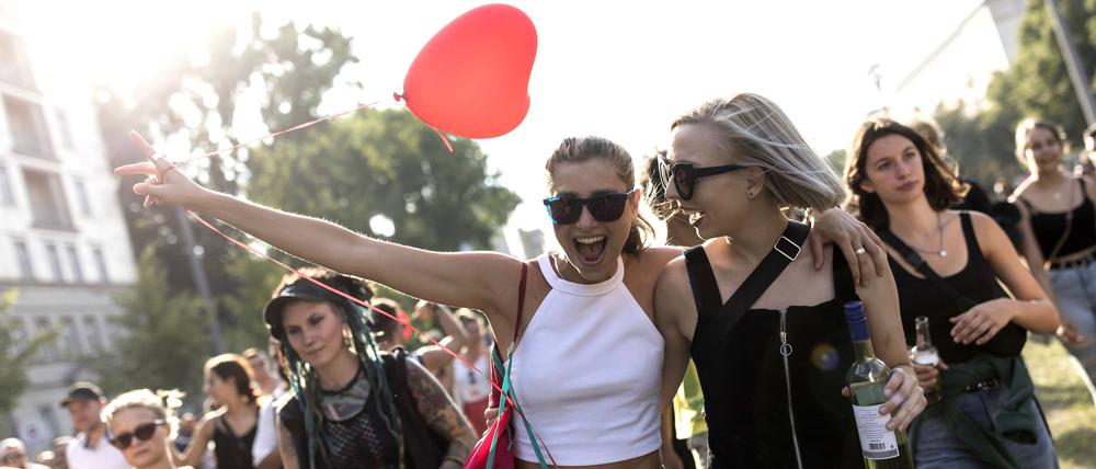 Der Zug der Liebe in Berlin findet schon zum achten Mal statt.