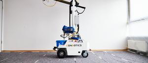 ConBotics entwickelt einen Roboter, der Malerarbeiten auf Baustellen erledigen kann.