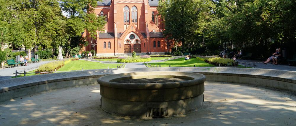 Der Brunnen auf dem Ludwigkirchplatz in Wilmersdorf ist wieder außer Betrieb.