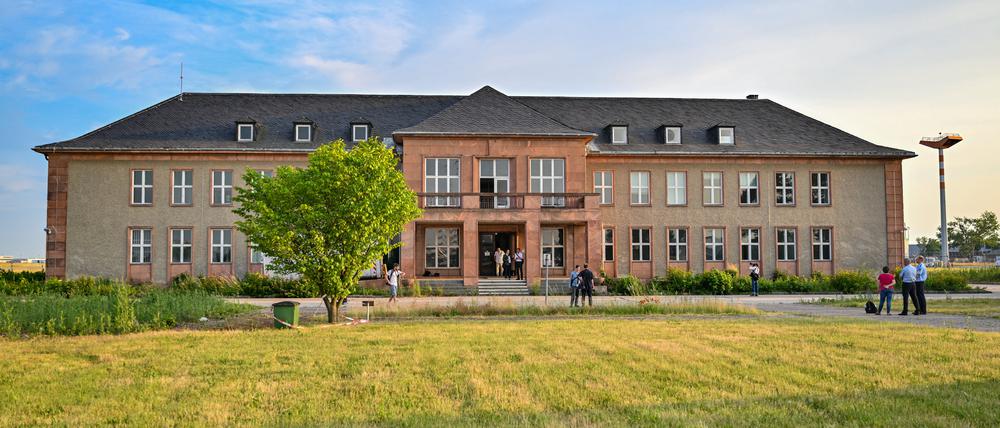 Das ehemalige Generalshotel am früheren Flughafen Schönefeld, dem heutigen Flughafen Berlin Brandenburg (BER).