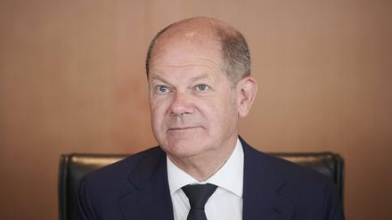 Bundeskanzler Olaf Scholz (SPD) sieht keinen Anlass für neuerliche Corona-Maßnahmen (Archivbild).