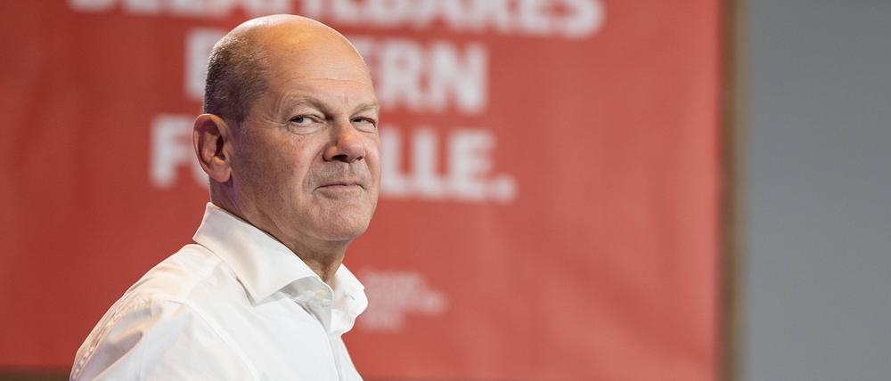 Olaf Scholz bei einer Townhall-Diskussion in Bayern.
