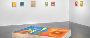 Malerei aus geometrischen Formen in der Ausstellung „Etel Adnan & Simone Fattal. Voices without borders“ im KINDL - Zentrum für zeitgenössische Kunst.