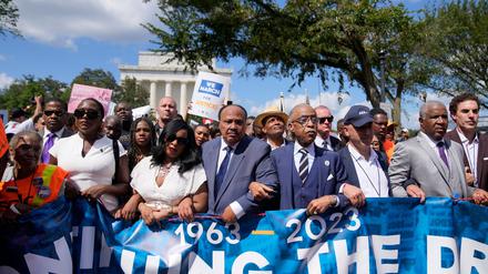 Tausende Menschen, darunter Martin Luther Kings Nachfahren, versammelten sich am Samstag zu einer Kundgebung in Washington.