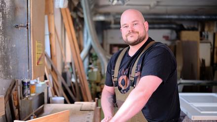 David Eckardt macht eine Ausbildung zum Tischler.