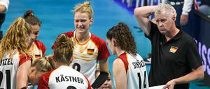 Ratlos. Beim Spiel gegen Polen wollte bei Bundestrainer Vital Heynen und dem Team nichts klappen. 