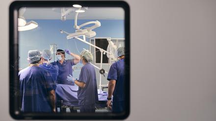 Die Wahl der passenden Klinik ist für viele Menschen eine schwierige Herausforderung.