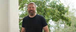 Holger Thiel hat eine Philosophie-Praxis am Kurfürstendamm eröffnet.
