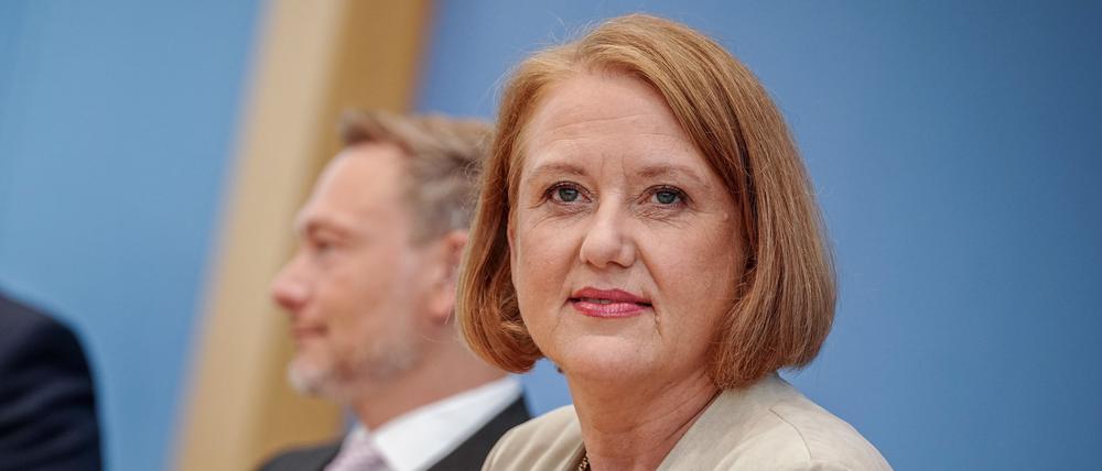 In ihrem Koalitionsvertrag hatten SPD, Grüne und FDP vereinbart, eine Kindergrundsicherung einzuführen.