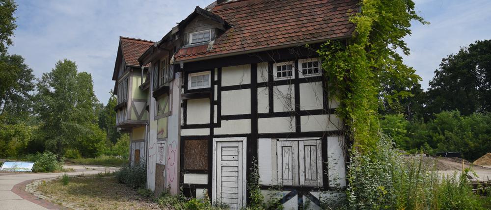 Die Ruinen der Westernstadt im Spreepark.