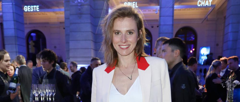 Karin Hanczewski, aktuell zu sehen in der queeren TV-Serie „Loving her“ in der ZDF-Mediathek.