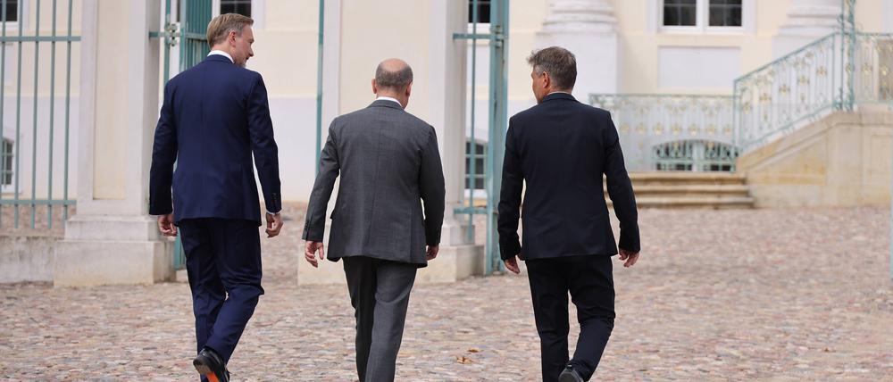Die Chefs der drei Ampelparteien kehren zurück an die Arbeit.