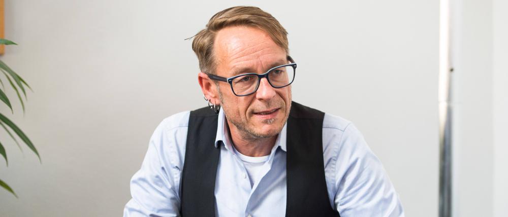 Die Linke Fraktionsvorsitzende, Carsten Schatz Die neuen Fraktionsvorsitzenden der Linken, Die Linke , Anne Helm und Carsten Schatz im Interview. Die Linke Fraktionsvorsitzende Carsten Schatz. Berlin Berlin Deu *** Die Linke Fraktionsvorsitzende, Carsten Schatz The new leaders of the Left Party, Die Linke , Anne Helm and Carsten Schatz in interview Die Linke Fraktionsvorsitzende Carsten Schatz Berlin Berlin Deu 