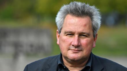 Jens-Christian Wagner, Direktor der Stiftung Gedenkstätten Buchenwald und Mittelbau-Dora, beschreibt den AfD-Kandidaten Prophet als jemanden, der antisemitische Stereotypen bediene. 