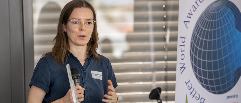 Anna Heidenreich und der Better World Award 2023 in Potsdam