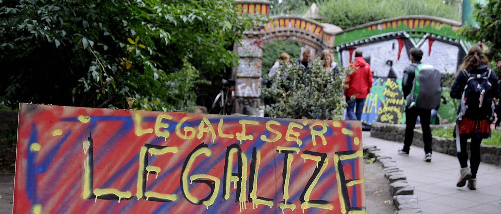 Die „Pusher Street“ ist das Zentrum des organisierten Cannabishandels in Christiania (Archivbild von 2016)