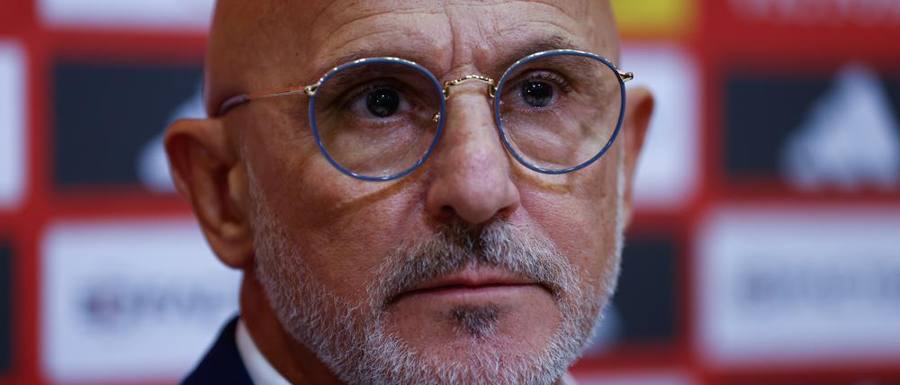 Luis de la Fuente ist Trainer von Spaniens männlicher Fußballnationalmannschaft. 