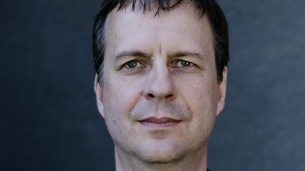 Der Berliner Schriftsteller Bov Bjerg, 57.  