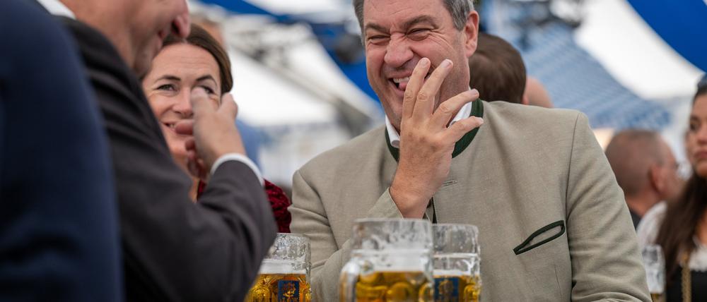 Bayerns Ministerpräsident Markus Söder (CSU) an diesem Samstag auf dem Aubinger Herbstfest.