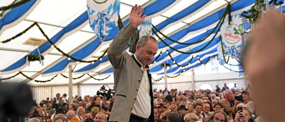 Hubert Aiwanger steht wegen Antisemitismusvorwürfen seit Tagen in der Kritik.