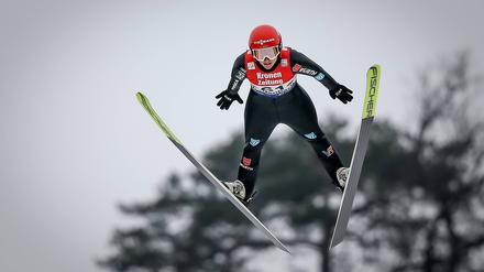 Auch heute gibt es noch Vorbehalte gegen Frauen beim Skispringen. Katharina Althaus setzt sich schon lange für Gleichberechtigung ein. 