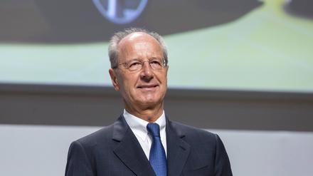 Hans Dieter Pötsch gehört zu den Männern mit hohem Gehalt, seines stieg im Jahr 2023 um 61 Prozent 