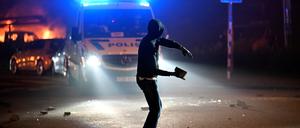 Etwa 100 Personen sollen an den nächtlichen Krawallen beteiligt gewesen sein.