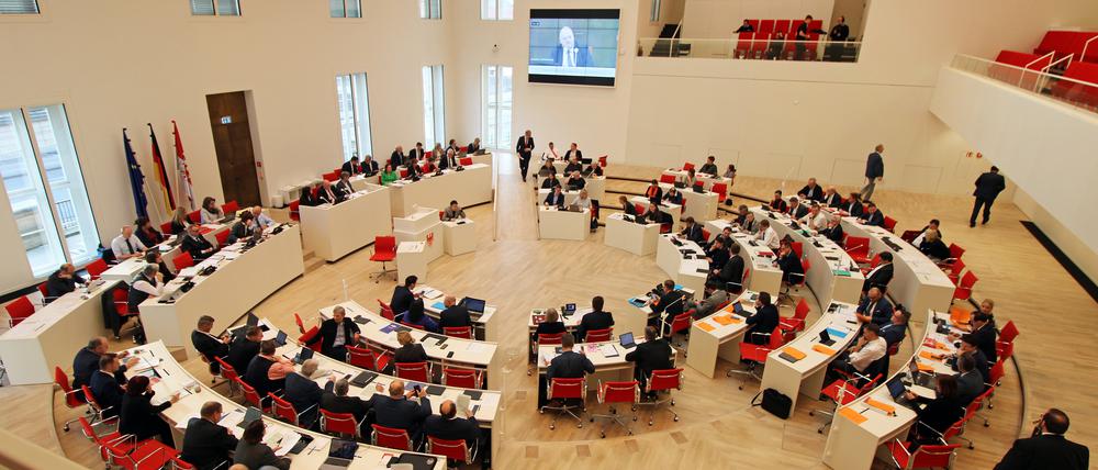 Landtag Brandenburg, Landtagssitzung, Plenarsaal