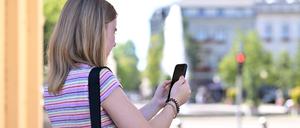 Mit neuen „Smart City“-Apps für das Handy will die Stadt den Alltag der Bürger erleichtern helfen. 